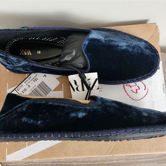 NEW ZARA BLUE, VELVET COLOR WOMEN'S SHOES US 7,5 SIZE EU 38. - Picture 1 of 7